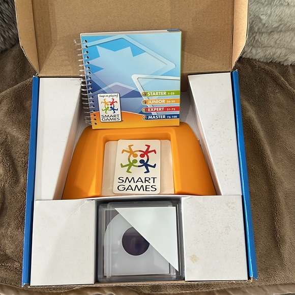 Smart Games Color Code game - Picture 3 of 3